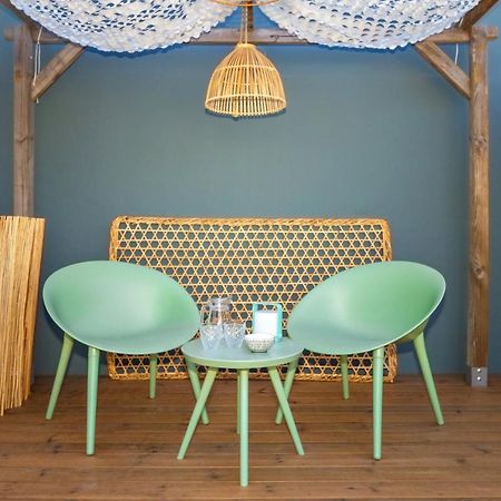 Idylle - Charmant Bungalow A 2 Pas Du Lagon ลาซาลีน เลอแบ็ง ภายนอก รูปภาพ